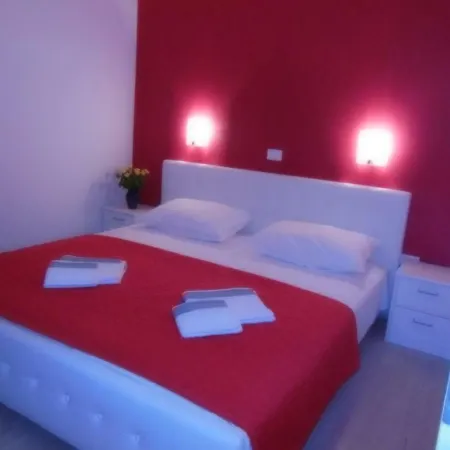 Kamelija * Fažana