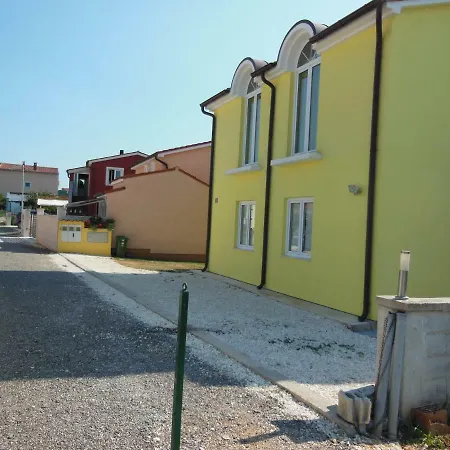 Kamelija * Fažana