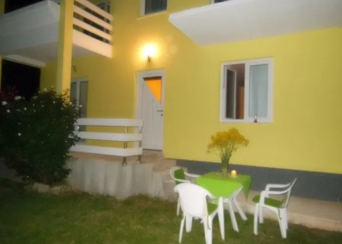 Appartement Kamelija *