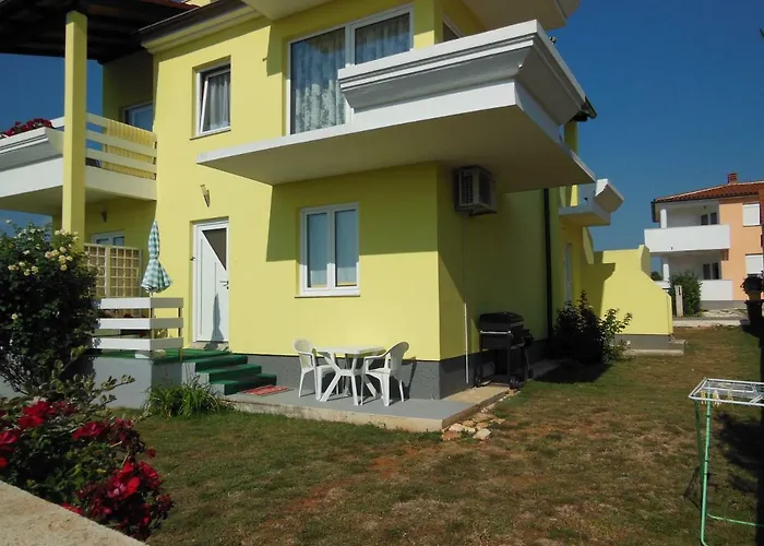 Appartement Kamelija *